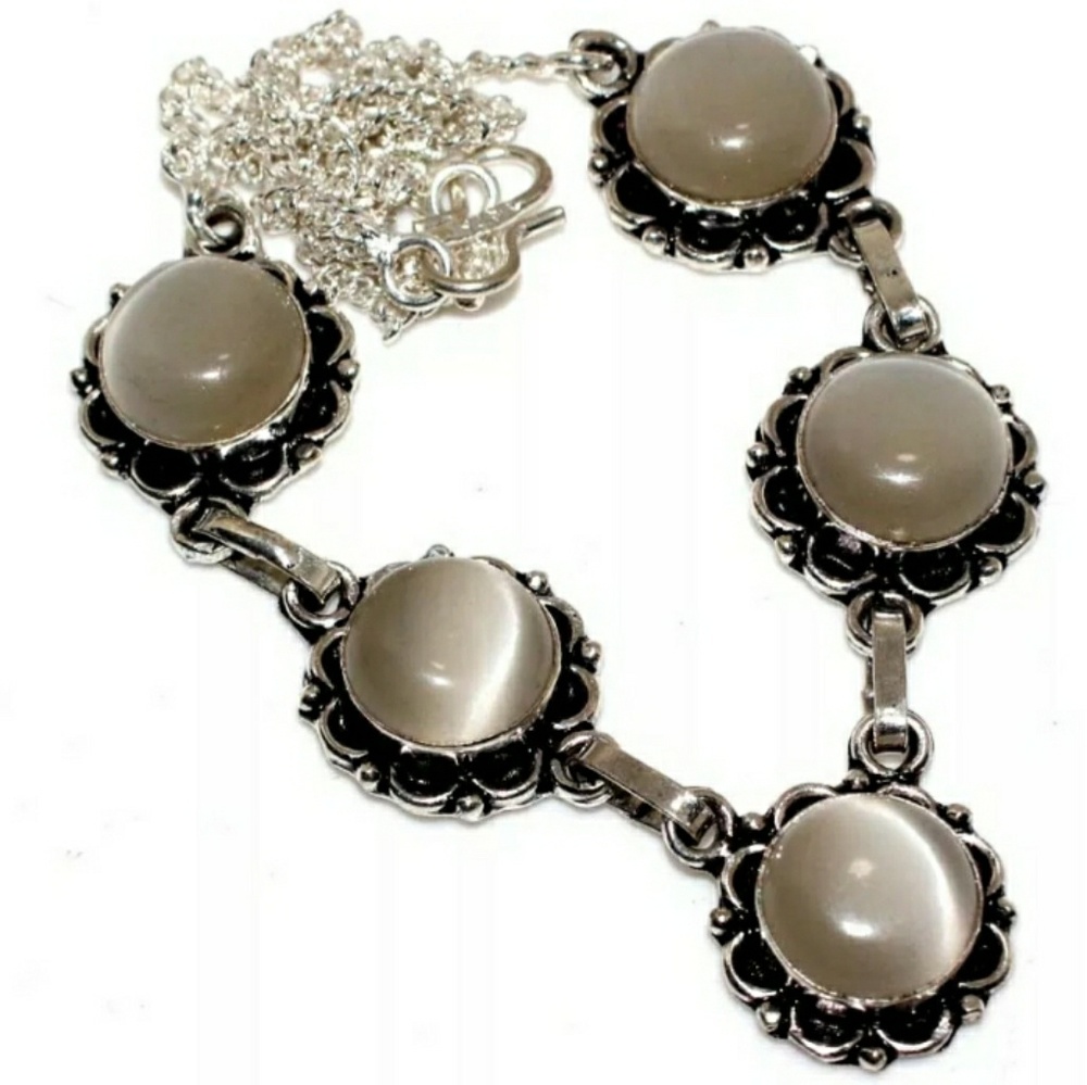 New Natural Moonstone Silver Necklace.